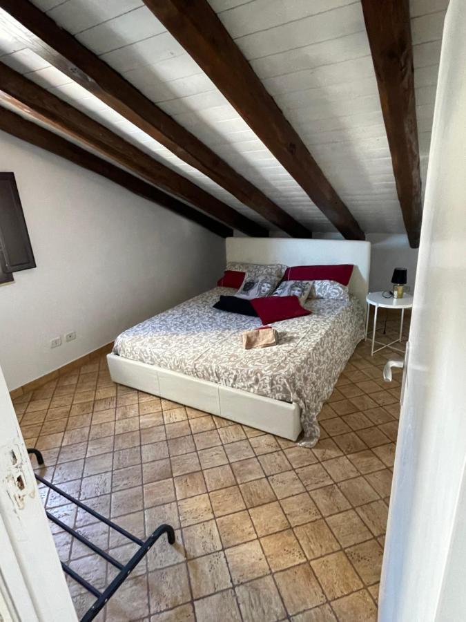 La Mansarda Dei Mori Apartment Катания Екстериор снимка